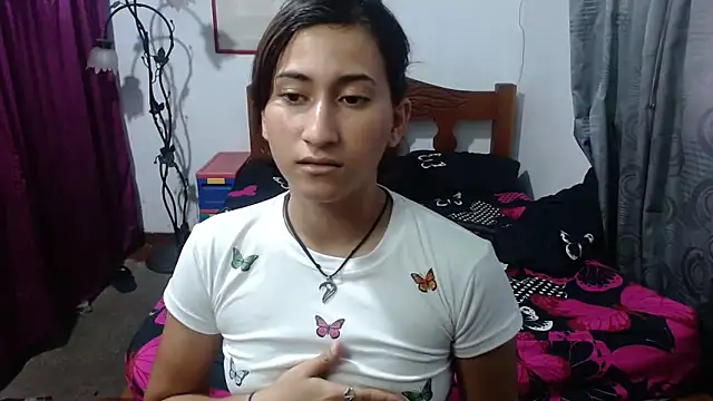 LadyMilk003 online show from March 2025 06:54:02 PM