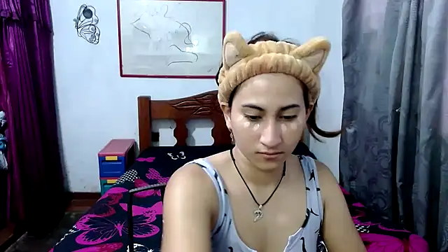 LadyMilk003 online show from September 2025 03:01:01 PM