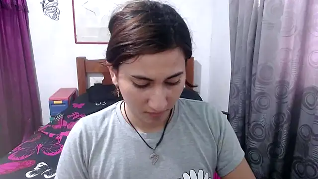 LadyMilk003 online show from October 2025 05:36:02 PM