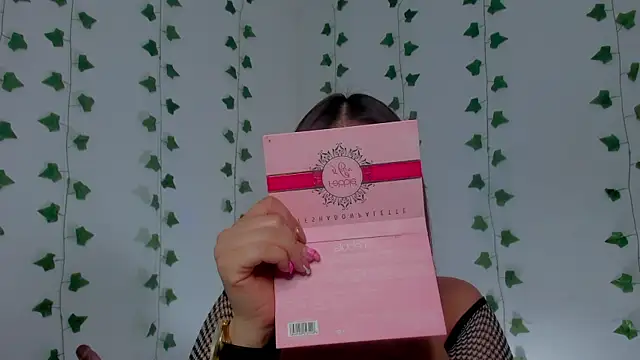 Miaa Garcia online show from April 2026 10:04:01 PM