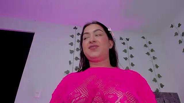 Miaa Garcia online show from June 2026 09:54:02 PM