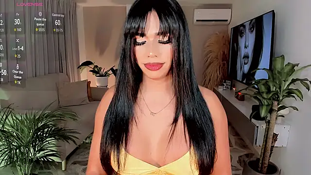 Snapshot of Franciis_4u chatting on August 2026 04:03:01 AM Franciis 4u online show from August 2026 04:03:01 AM
