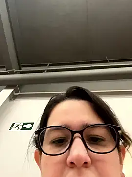 amooraaamoon online show from January 2026 02:00:01 PM