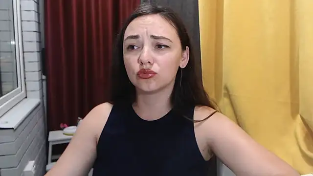 Snapshot of StacyMind chatting on August 2026 06:40:02 PM StacyMind online show from August 2026 06:40:02 PM