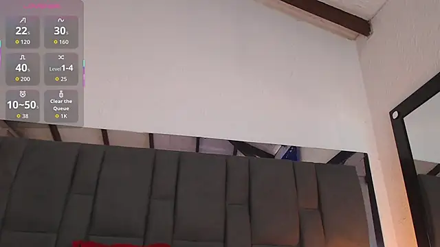 SELENA BIGBOOBS online show from September 2025 01:56:01 PM