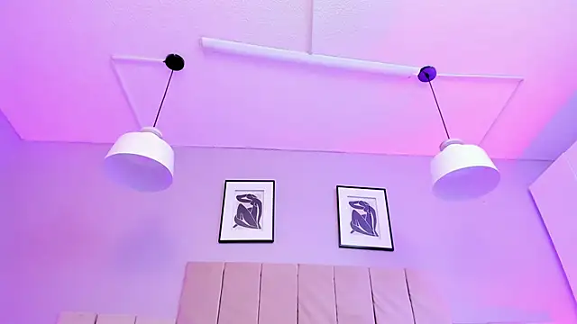 April bowie online show from January 2025 11:48:01 AM