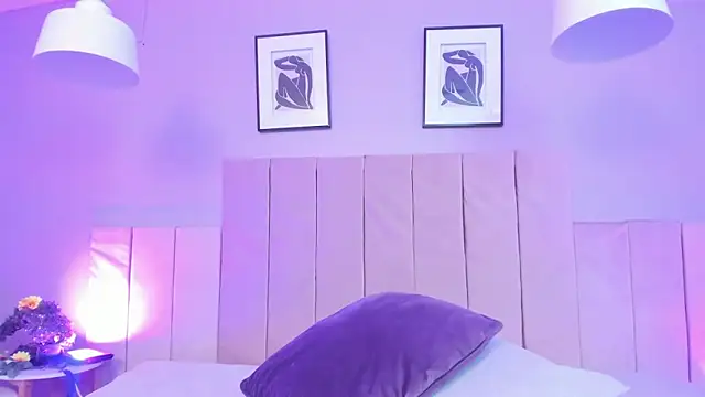 April bowie online show from February 2025 03:35:01 PM