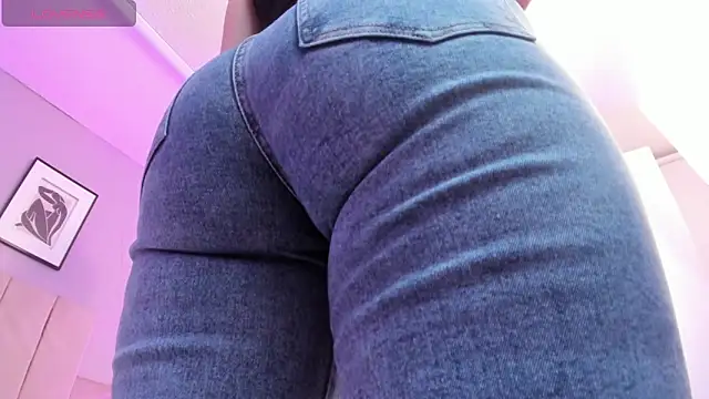 April bowie online show from March 2025 11:48:01 AM