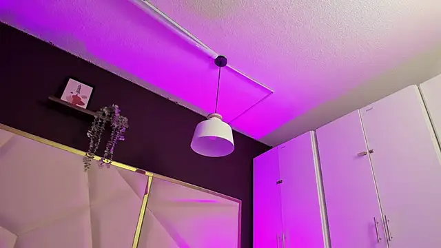 April bowie online show from February 2026 11:26:01 AM