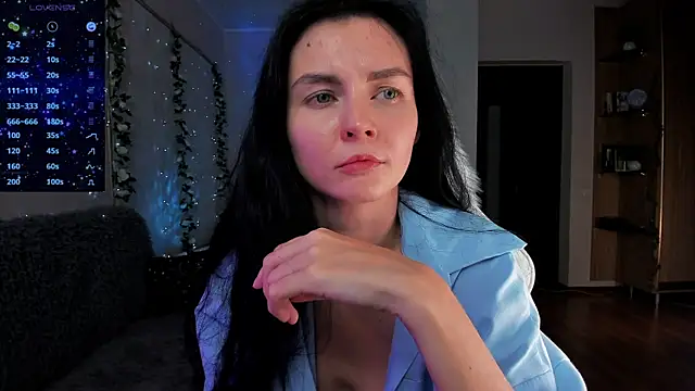 -danae- online show from December 2024 03:33:02 PM