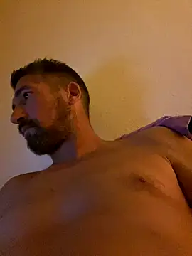 Snapshot of vinzz49 chatting on December 2024 03:26:01 AM vinzz49 online show from December 2024 03:26:01 AM