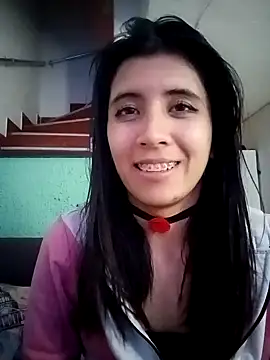 Yeimy sweetf online show from January 2025 07:53:01 PM