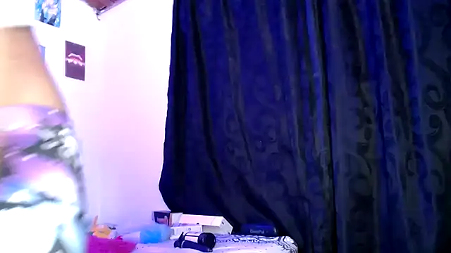 Yeimy sweetf online show from January 2025 01:58:01 AM