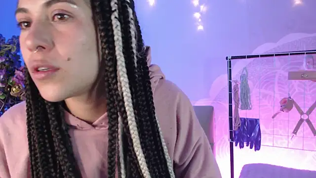 Hellen dumont online show from March 2025 06:21:02 AM