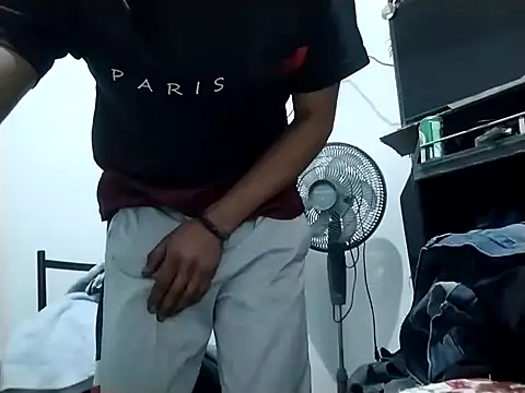 Snapshot of Flaquito_pitudo chatting on January 2025 12:35:02 PM Flaquito pitudo online show from January 2025 12:35:02 PM