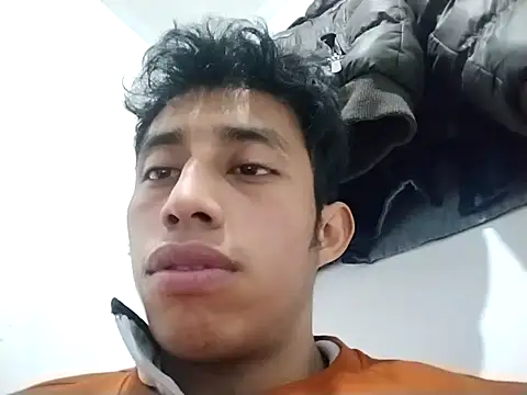 Snapshot of Flaquito_pitudo chatting on January 2025 04:42:01 AM Flaquito pitudo online show from January 2025 04:42:01 AM