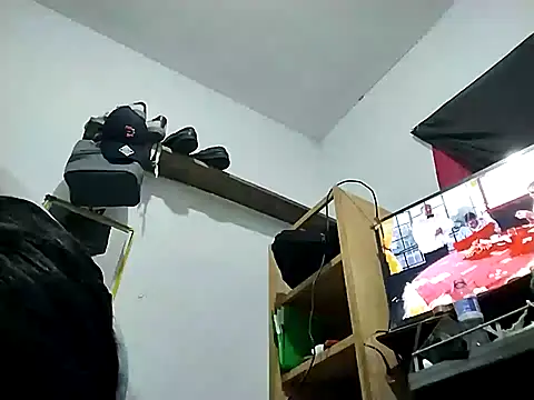 Snapshot of Flaquito_pitudo chatting on February 2025 07:03:01 PM Flaquito pitudo online show from February 2025 07:03:01 PM