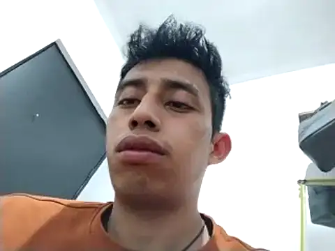 Snapshot of Flaquito_pitudo chatting on February 2025 04:52:01 AM Flaquito pitudo online show from February 2025 04:52:01 AM