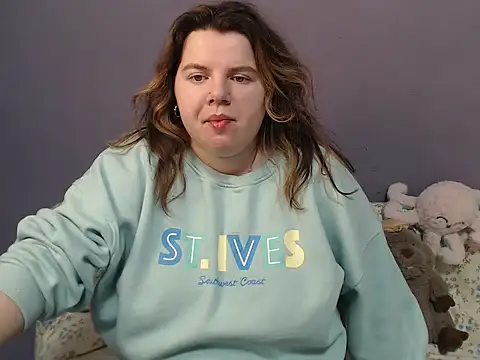 so shy online show from December 2025 07:39:01 AM