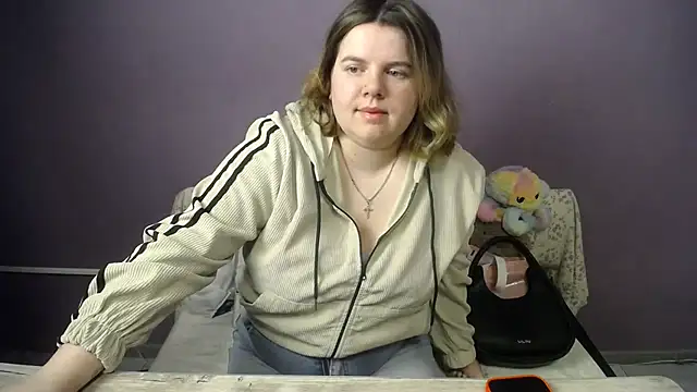 Snapshot of so_shy chatting on April 2026 06:31:02 AM so shy online show from April 2026 06:31:02 AM