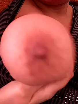 carmelasexy online show from January 2026 01:02:01 PM