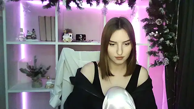 X Alisa online show from January 2025 07:32:01 PM