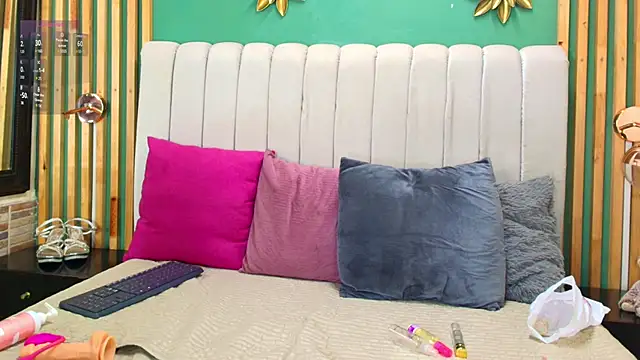 Snapshot of katlyn_martins chatting on February 2025 07:31:02 PM katlyn martins online show from February 2025 07:31:02 PM