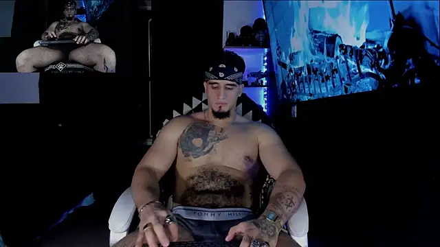 kingbear777 online show from December 2024 07:22:01 PM