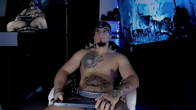 kingbear777 online show from January 2025 03:17:02 PM