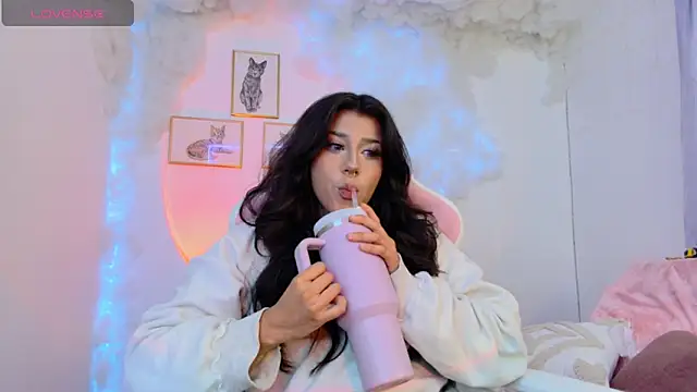 Snapshot of Ag4ta_ chatting on February 2025 12:09:01 AM Ag4ta online show from February 2025 12:09:01 AM