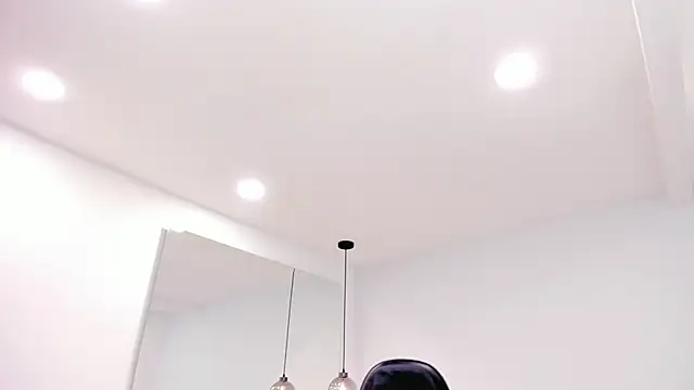 Snapshot of dolly_walker chatting on February 2025 05:19:02 AM dolly walker online show from February 2025 05:19:02 AM