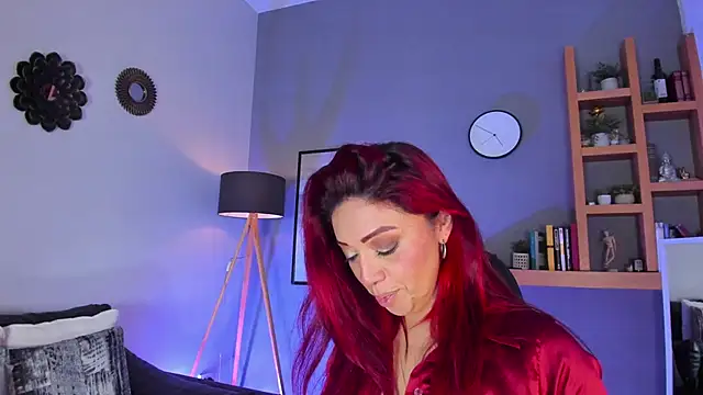 Snapshot of helenaduque_ chatting on January 2026 11:56:02 AM helenaduque online show from January 2026 11:56:02 AM