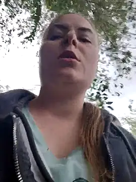 ElenaMaeer online show from May 2026 01:49:02 PM