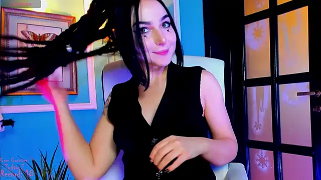 1Munique online show from February 2025 01:54:02 PM