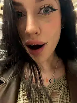 Melissa crazy online show from November 2025 04:10:02 PM