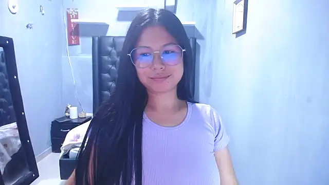 Snapshot of Letty_Plugxo chatting on February 2026 01:18:02 PM Letty Plugxo online show from February 2026 01:18:02 PM