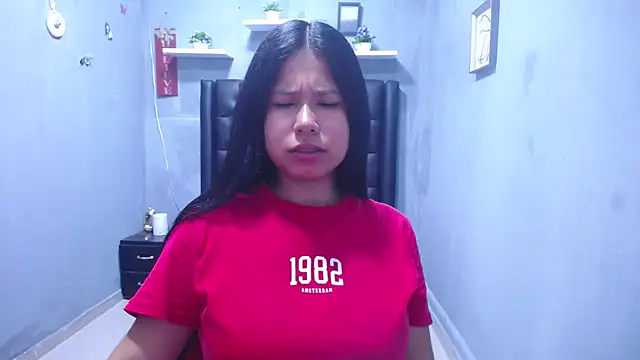 Snapshot of Letty_Plugxo chatting on March 2026 01:28:01 PM Letty Plugxo online show from March 2026 01:28:01 PM