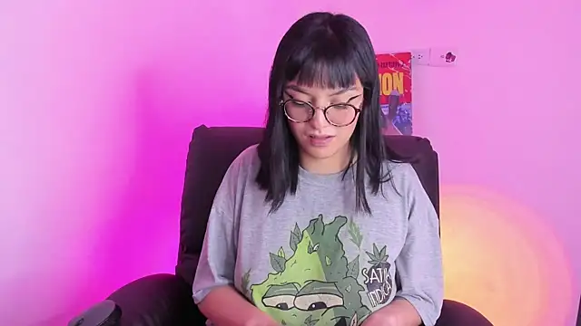 Snapshot of Collin_Sam chatting on December 2025 05:24:02 AM Collin Sam online show from December 2025 05:24:02 AM