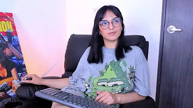 Snapshot of Collin_Sam chatting on February 2026 04:10:02 AM Collin Sam online show from February 2026 04:10:02 AM