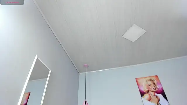 ScarletGV online show from January 2025 04:25:02 AM