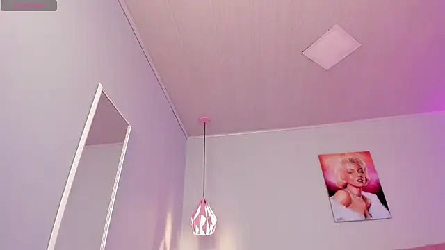 ScarletGV online show from February 2025 04:25:01 AM