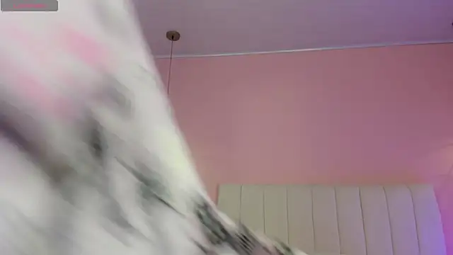 ScarletGV online show from September 2025 01:31:02 AM