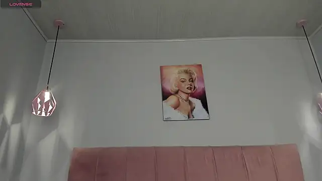 ScarletGV online show from May 2026 05:25:03 AM