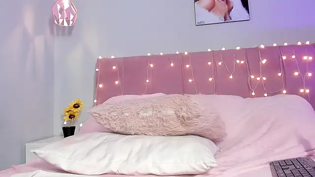 ScarletGV online show from July 2026 06:47:02 AM