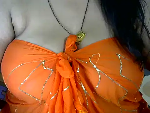 Snapshot of dramebaz_queen chatting on November 2025 08:08:02 PM dramebaz queen online show from November 2025 08:08:02 PM