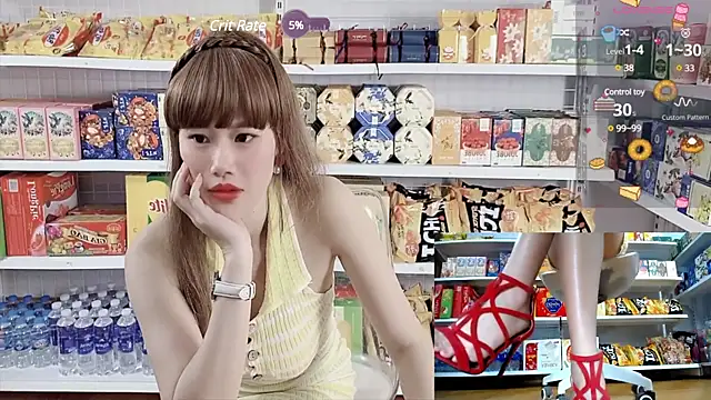 Snapshot of _7Eleven_ chatting on January 2025 03:25:02 PM 7Eleven online show from January 2025 03:25:02 PM