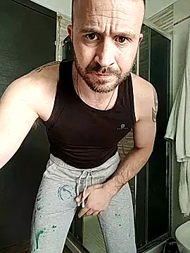 Snapshot of gilera250s chatting on March 2025 04:07:02 PM gilera250s online show from March 2025 04:07:02 PM