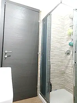 Snapshot of gilera250s chatting on January 2026 01:58:01 PM gilera250s online show from January 2026 01:58:01 PM