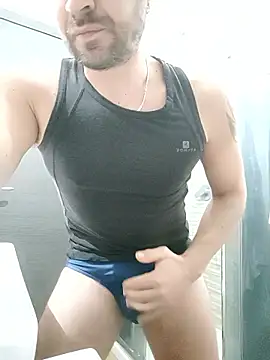 Snapshot of gilera250s chatting on January 2026 01:15:01 PM gilera250s online show from January 2026 01:15:01 PM