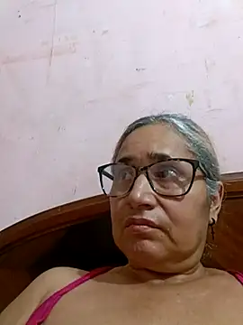 Snapshot of _candi chatting on November 2025 12:20:02 AM candi online show from November 2025 12:20:02 AM